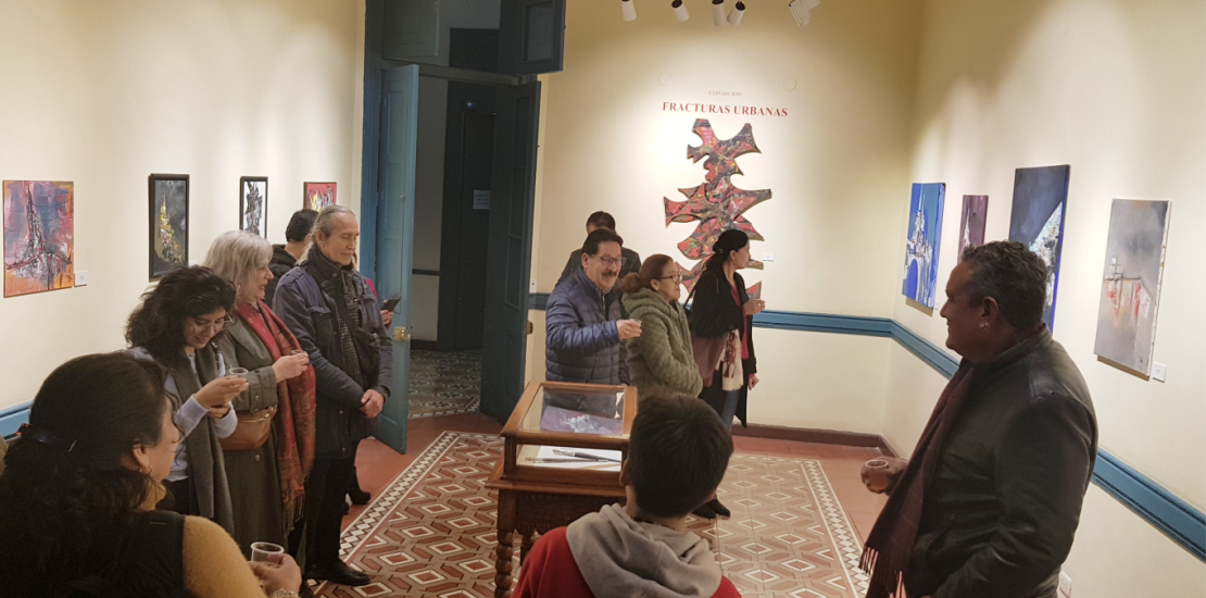 Inauguración de la exposición pictórica "Fracturas urbanas" del artista plástico Teodoro TOTO Nuñez Medina