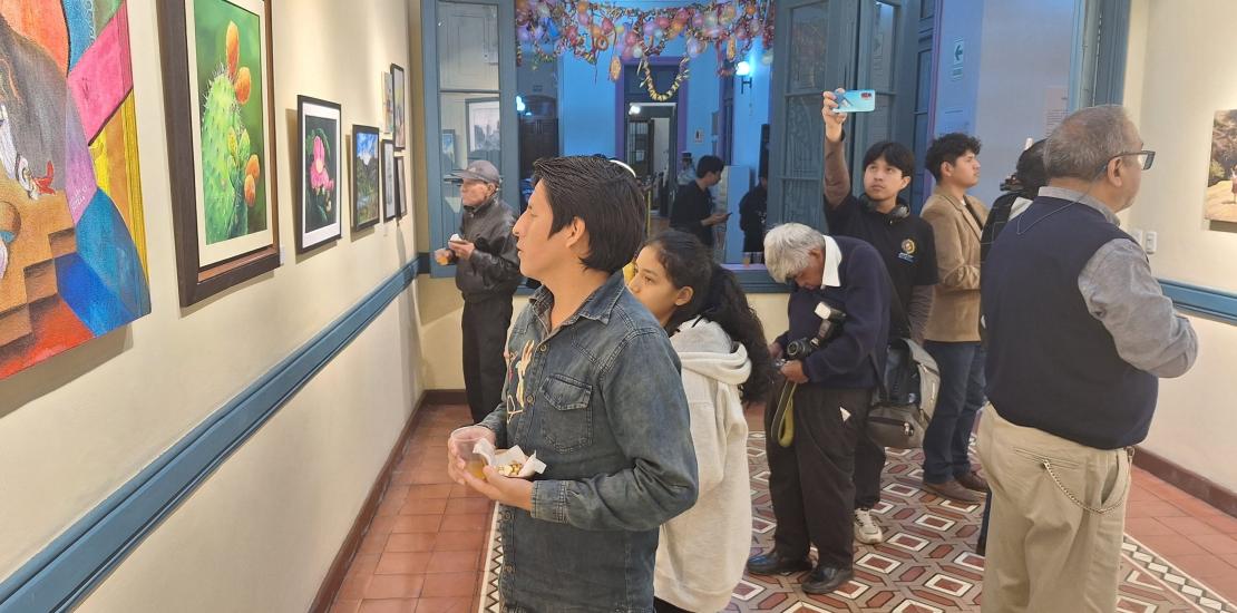 Exposición colectiva viajando al interior de Ayacucho "25 años de resurgiendo" de la Asociación Cultural Resurgimiento del arte en Ayacucho