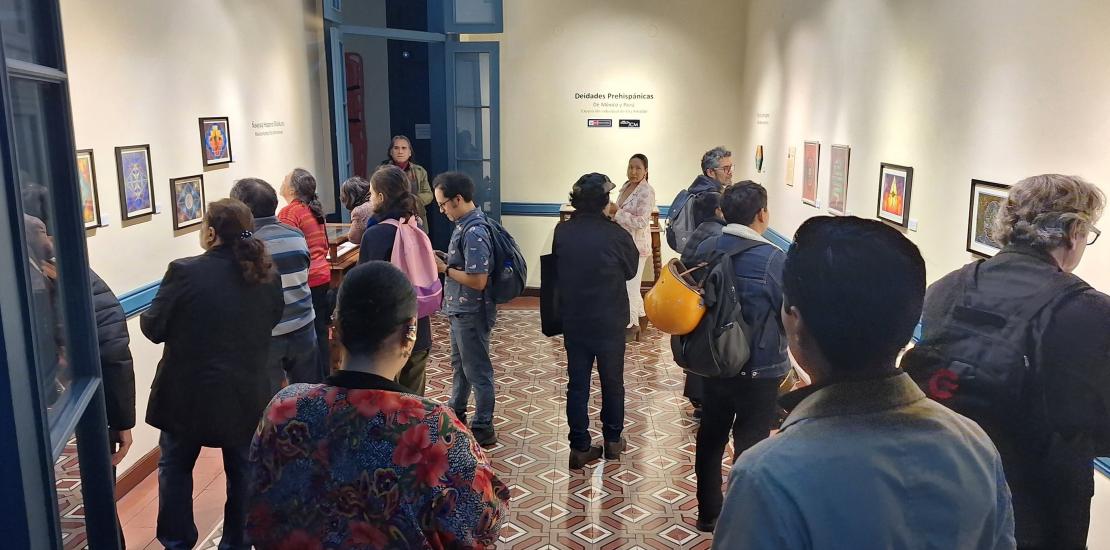 Exposición DEIDADES PREHISPÁNICAS de México y Perú de la artista Elia Amador