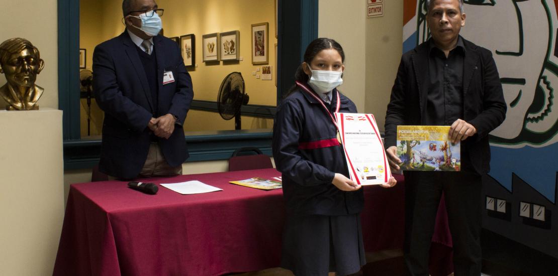 Imágenes de la Premiación de ayer del IV Concurso Nacional Escolar: Bicentenario 2021