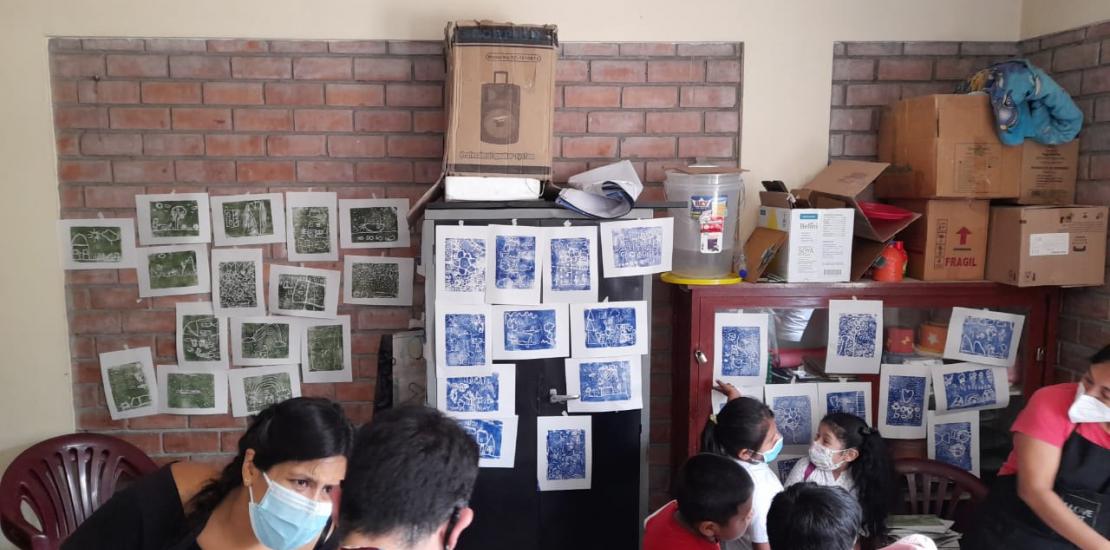Taller presencial en la Capilla Cristo de la Paz AAHH José Carlos Mariátegui.