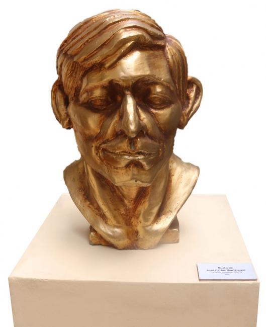 Busto de José Carlos Mariátegui - Autor: Orlando Izquierdo Ocaña